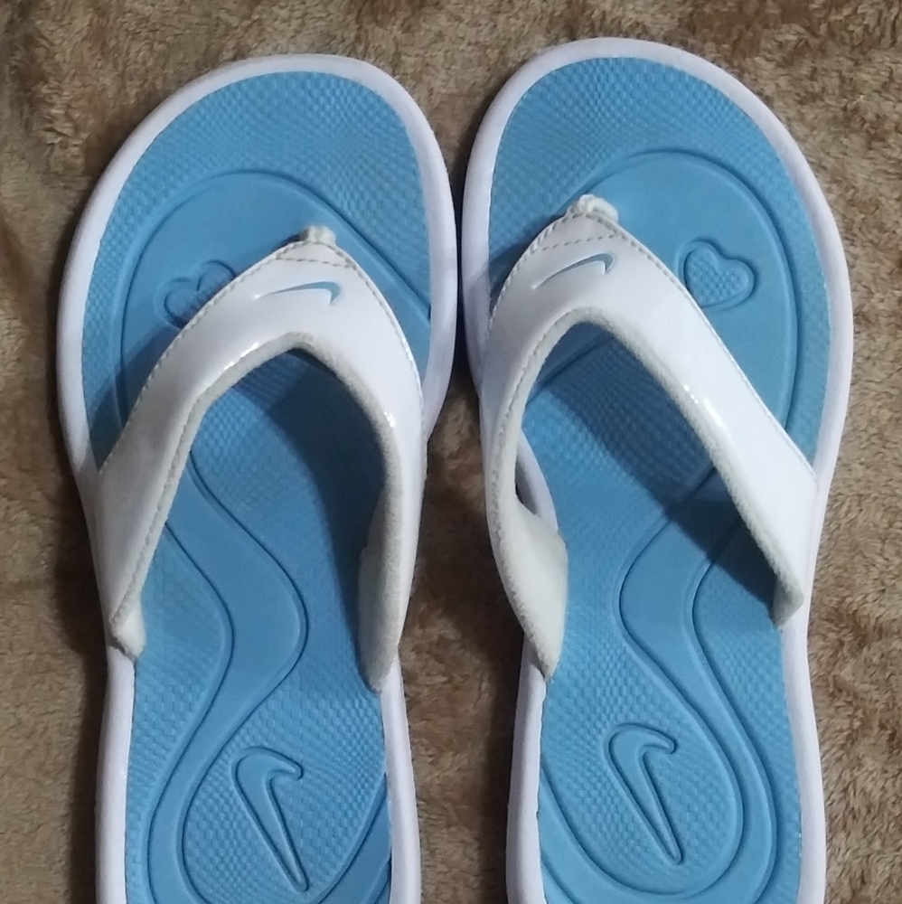 Nike Flip Flops